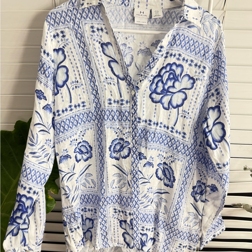 Halston Heritage White and Blue Floral Button Down Shirt